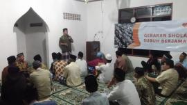 Gerakan Sholat Subuh Berjamaah 